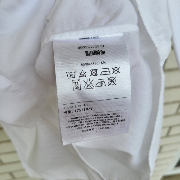 Valentino white short sleeve button up made in Italy 41 - Picture 6 of 10